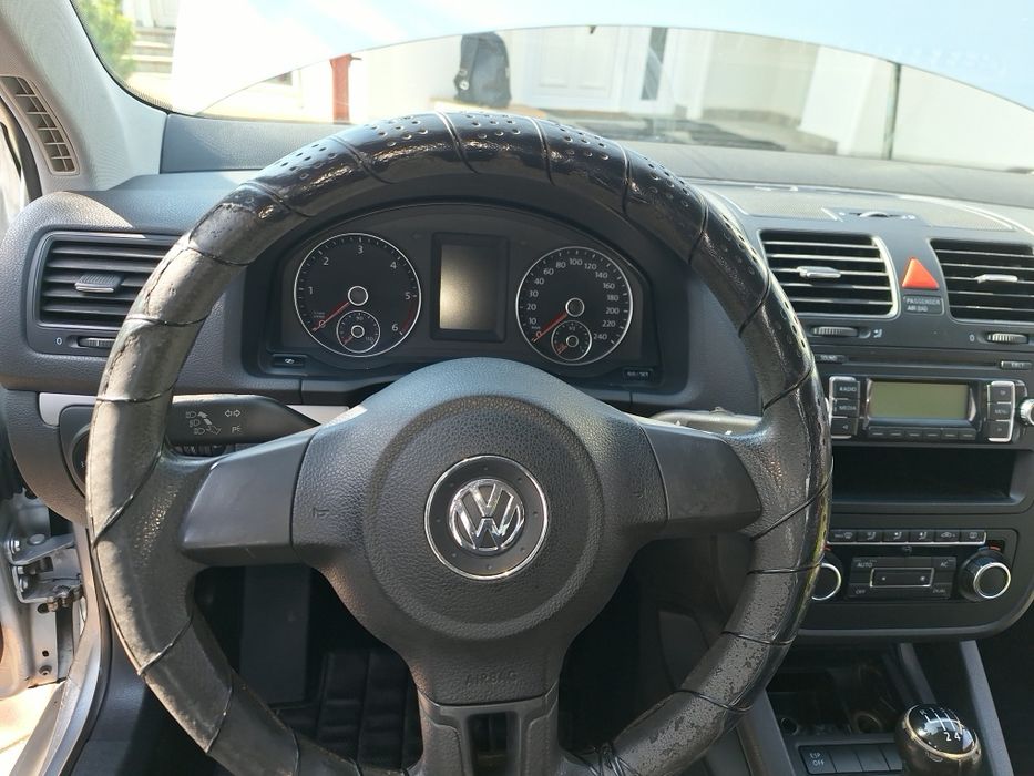 VOLKSWAGEN Jetta 2010 — imagine 6
