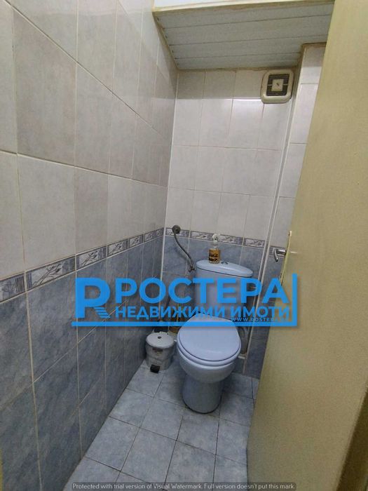 Продава се Тристаен апартамент в Търговище, Център - 85 кв.м за 984 €/кв.м - Снимка #10