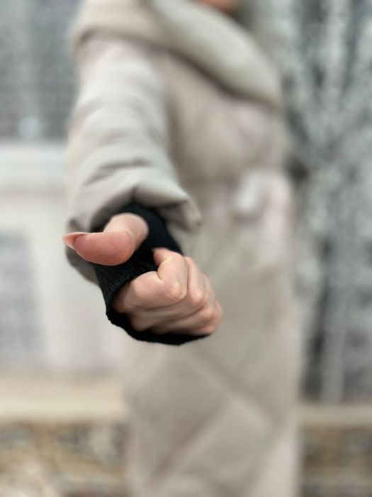 Продам куртку новую рр 48-50