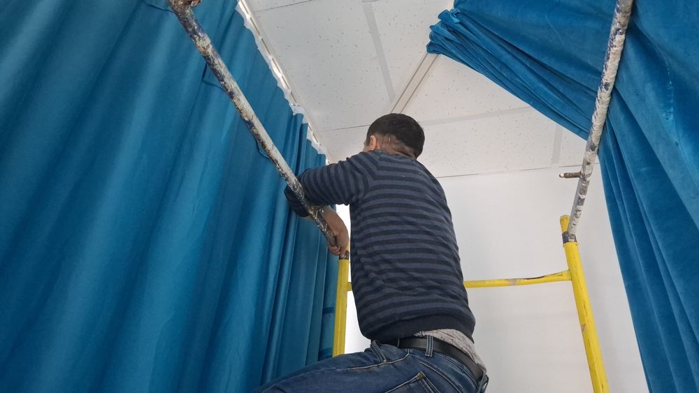 Установка карниз