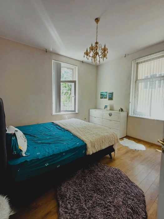 Продавам многостаен апартамент в широк център,  гр. София