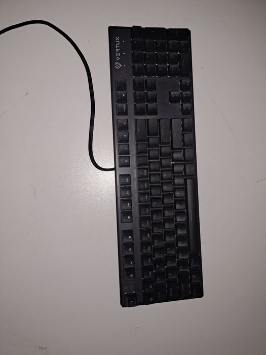 Tastatura mecanica  vertux  comando