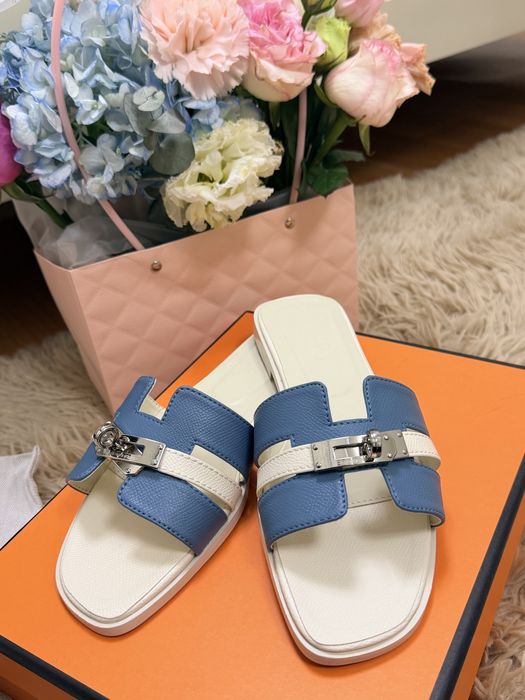 Продам тапочки новые