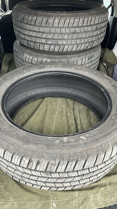Michelin Defender 19”-235/55/19