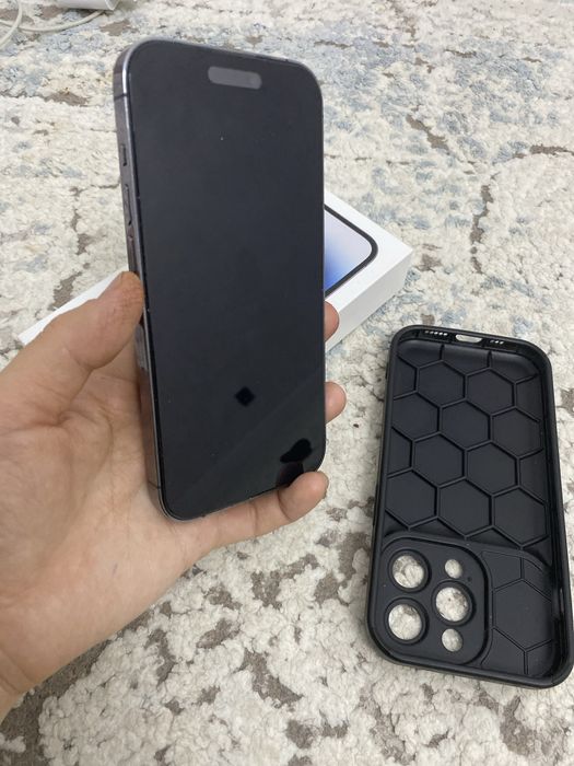 Продам Айфон 14 про в отличном состоянии