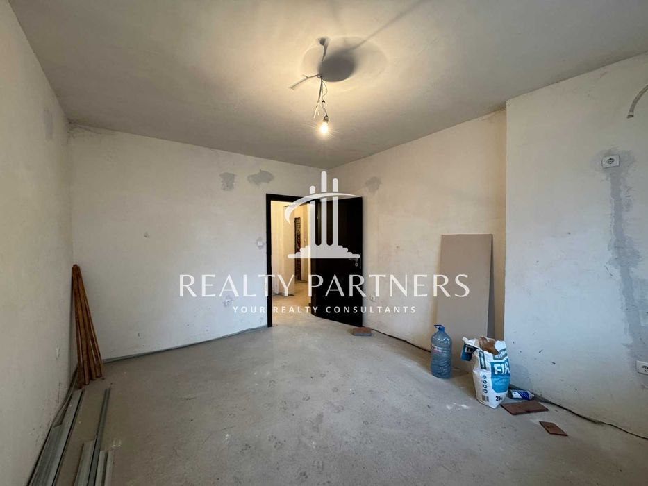 Продава се Тристаен апартамент в Перник, Изток - 100 кв.м за 714 €/кв.м - Снимка #6