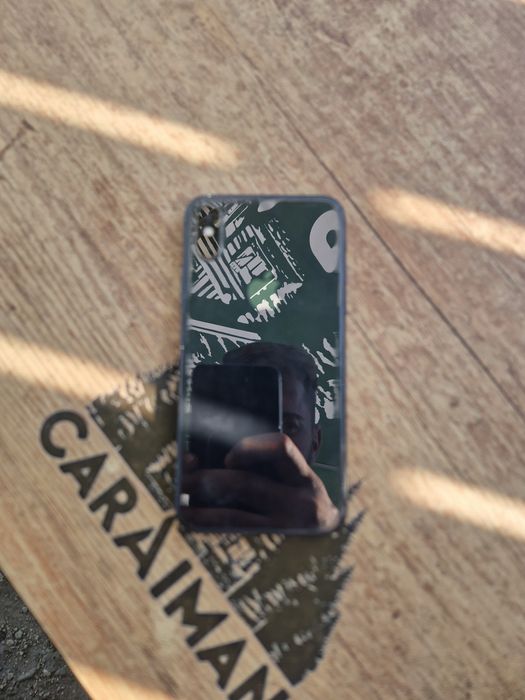 Vând iPhone x 64gb