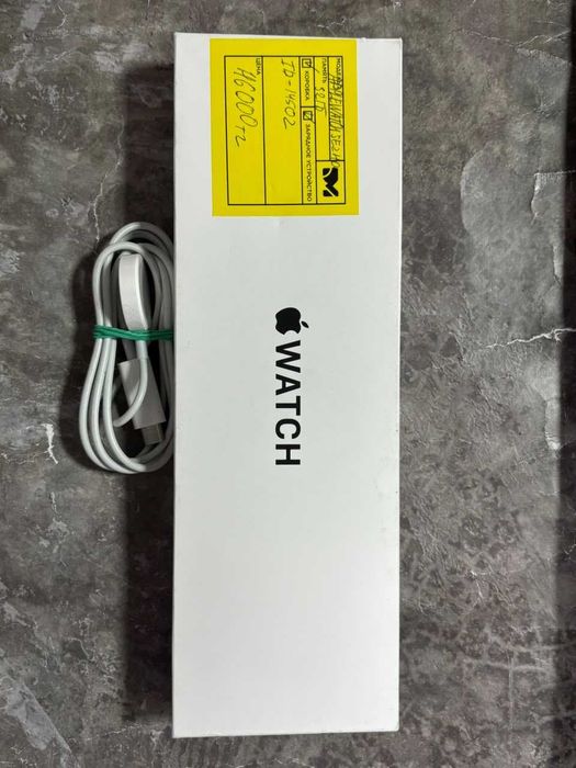 Продам Apple watch se 2 40 mm