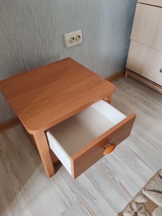 Прикроватная тумба