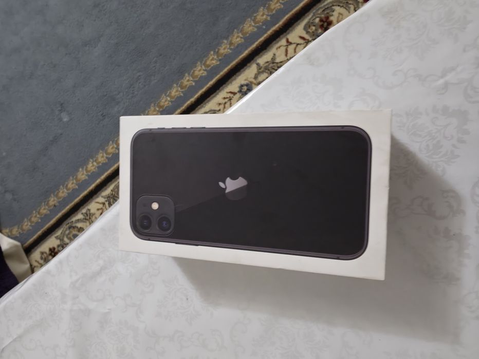 Продам Iphone 11