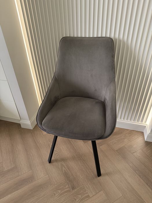 Стул крутящийся синий и серый