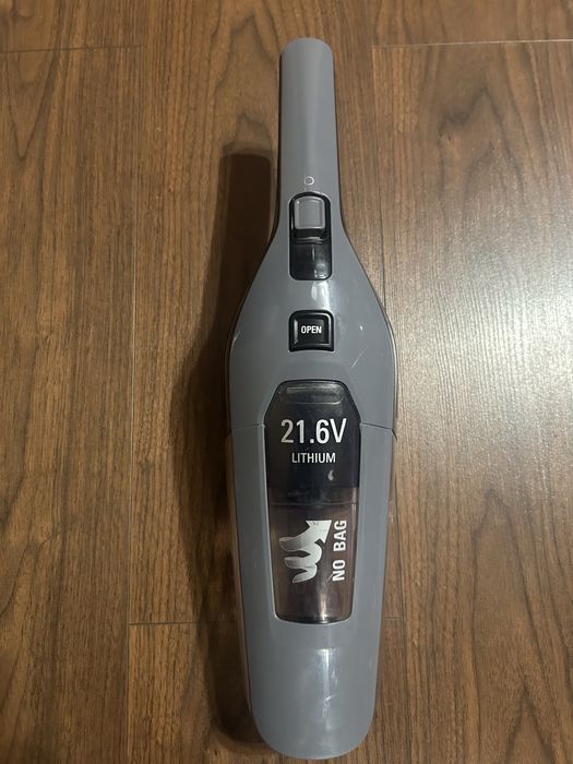 Vand aspirator vertical Roventa