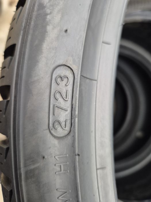 285 30 21 Anvelope de iarnă Hankook Noi