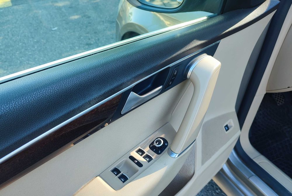 Volksvagen Passat, 140 CP, 2.0 TDI - 182.650 Km reali 100% - 9500e