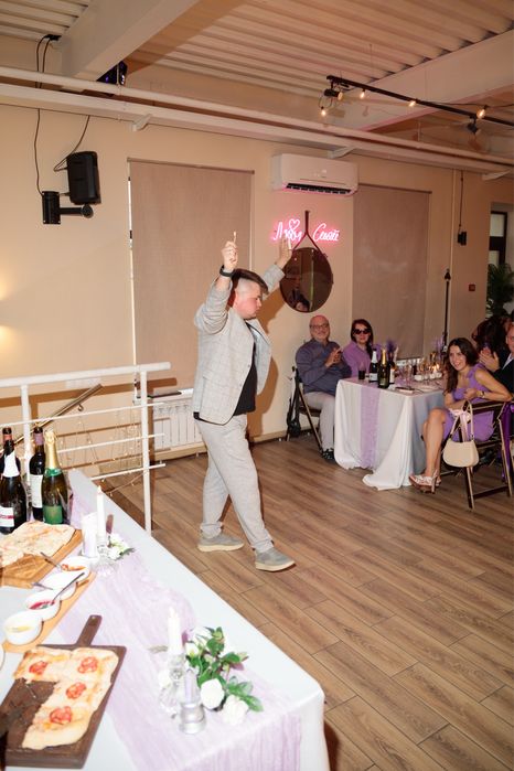 Ведущий с лучшей импровизацией.