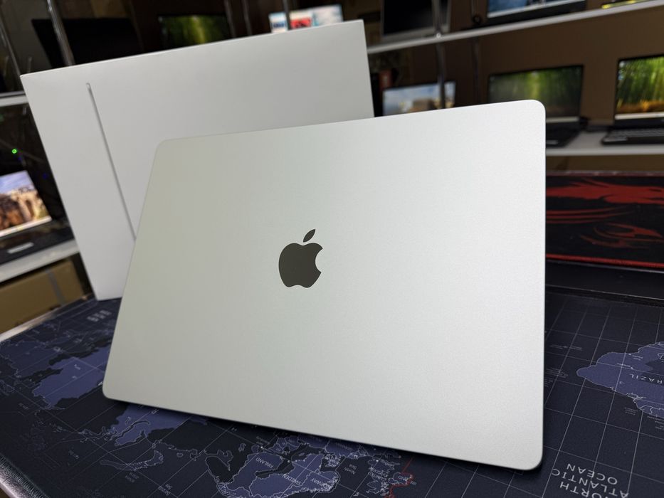 Macbook Air 15 M3 16Gb/512Gb/4