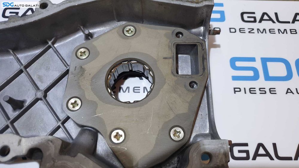 Capac Distributie Motor cu Pompa Ulei Opel Combo C 1.3 CDTI 2001 - 2011 Cod 37004600