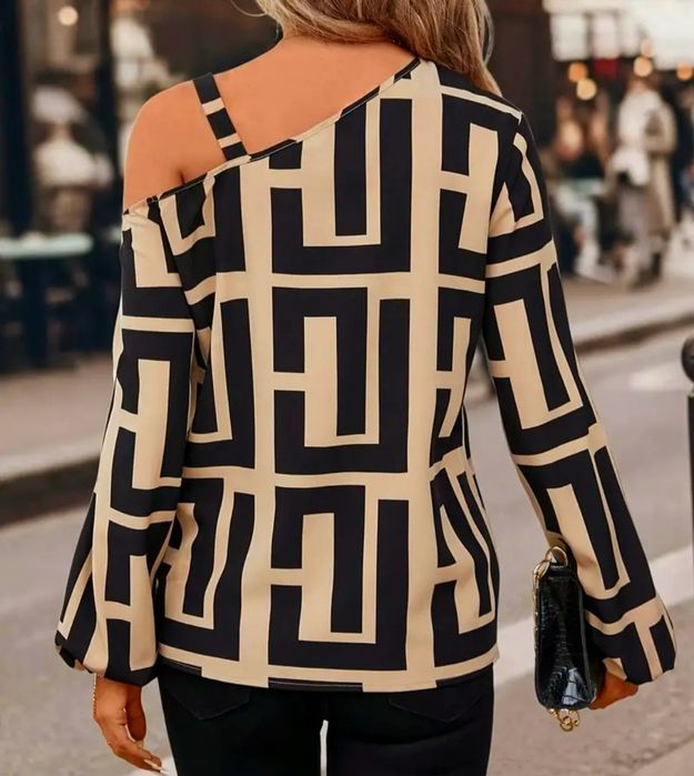 Елегантни дамск блузи