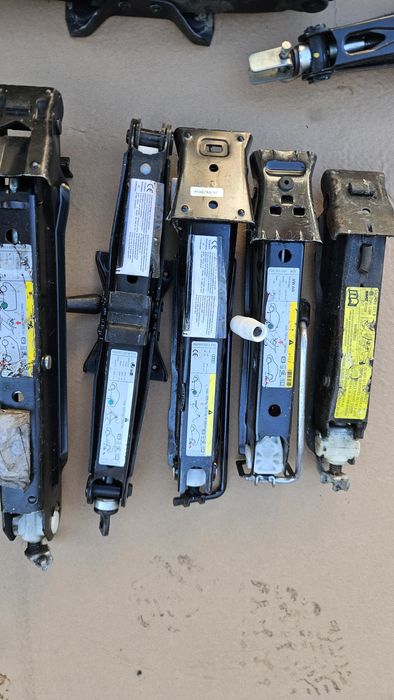 Carlig remorcare  westfalia cric  auto si compresor aer