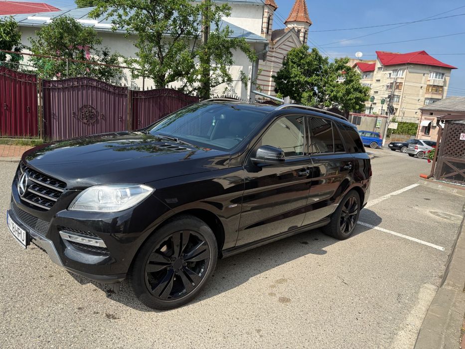MERCEDES-BENZ ML-Class 2013 — imagine 3