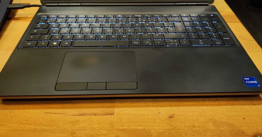 Workstation Dell Precision 7560 i7 11850H 32gb 1Tb SSD RTX 3000 Nvidia