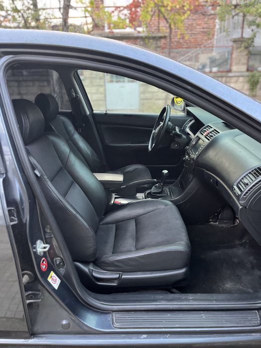 Продавам Honda Accord 2.0 бензин/газ