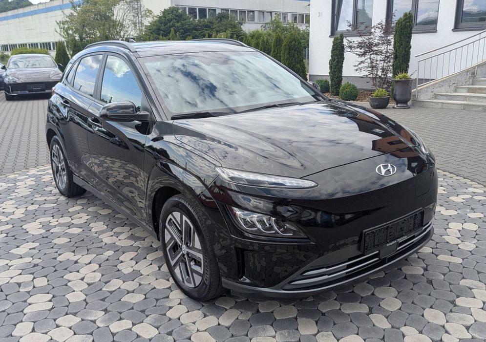 Hyundai KONA Primul proprietar, cu pompa de caldura, SOH 96%