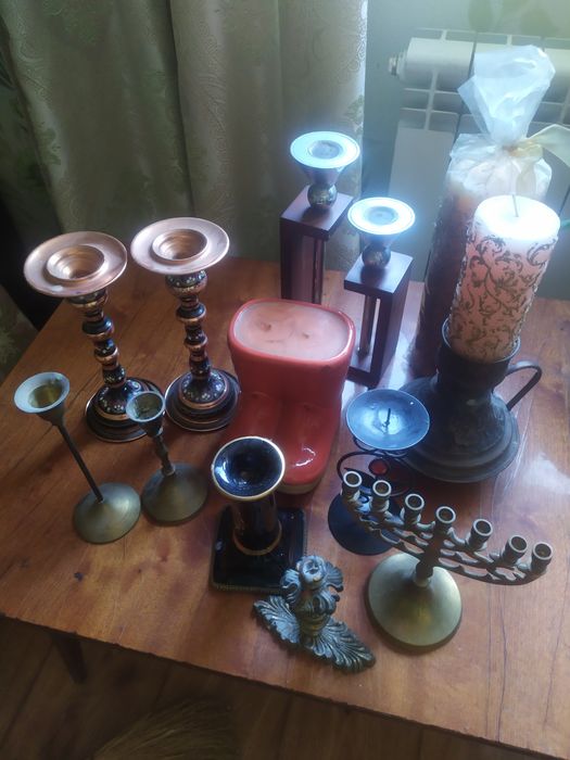 Продаются подсвечники.