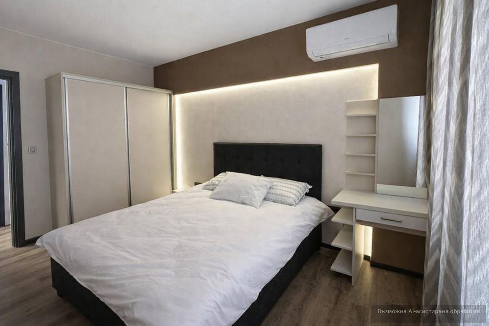 Дава се под наем Тристаен апартамент в Пловдив, Център - 90 кв.м за 1196.97 € - Снимка #4