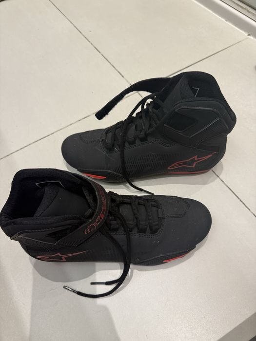 Ghete Motocicleta Alpinestars Sektor Black Red Marimea 39