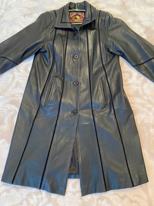 Haina piele naturala,marca “Show Leder Collection” Italy, gluga, blana