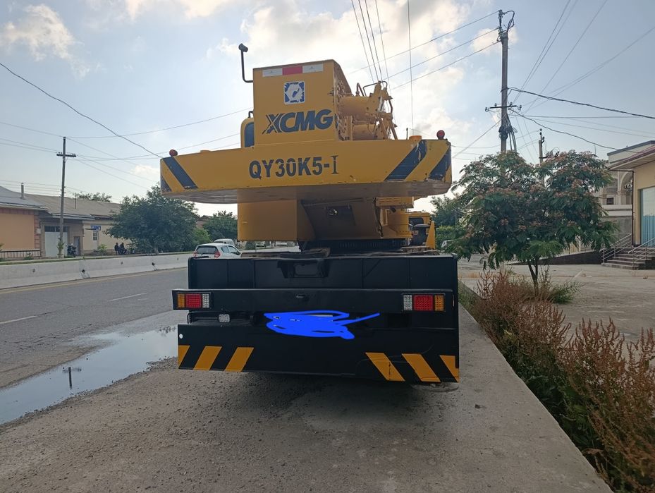 Avtokran XCMG QY30K5