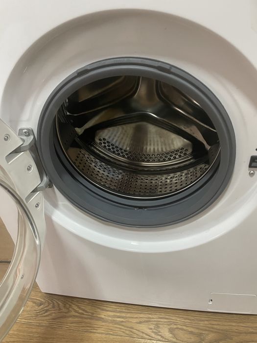 Продам стиральную машину 5 кг Беко /как новая