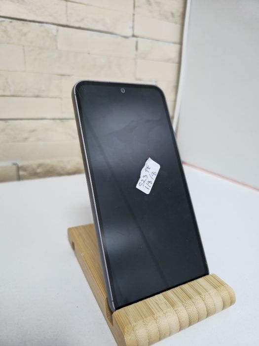 Samsung Galaxy S23 Fe 128GB / 8GB