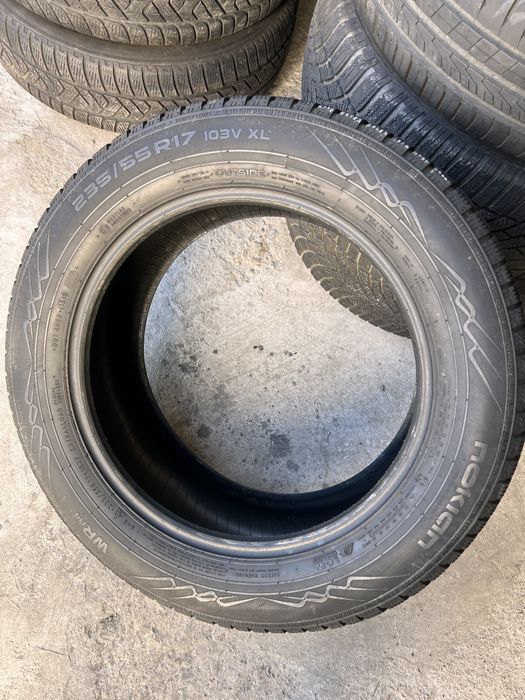 4 anvelope iarna 235/55/17 , nokian !