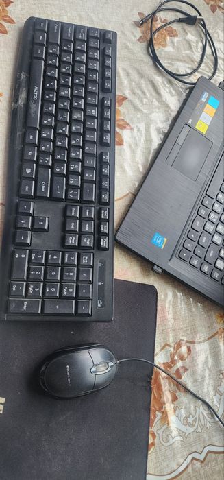 Lenovo noutbuk/ Windows 8/ Ofis uchun