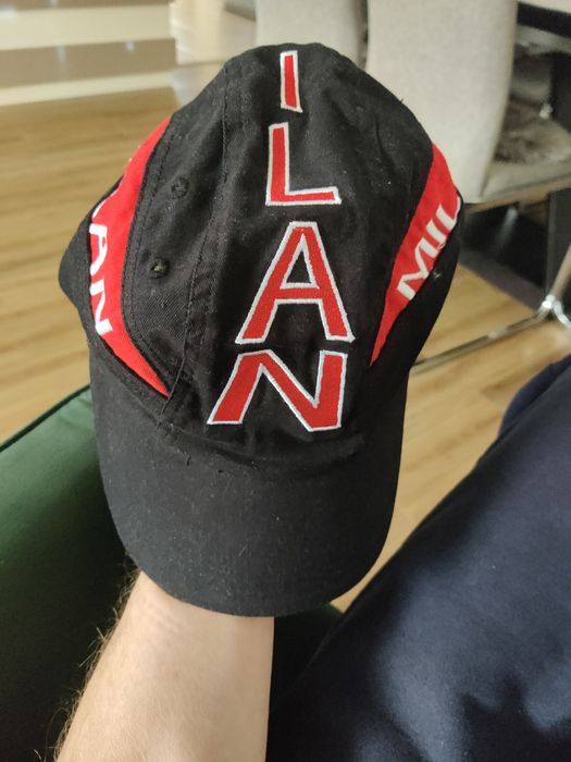 Vând Șapcă Milan, Bayern, Varta