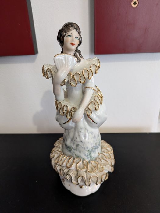 Bibelouri - figurine de porțelan