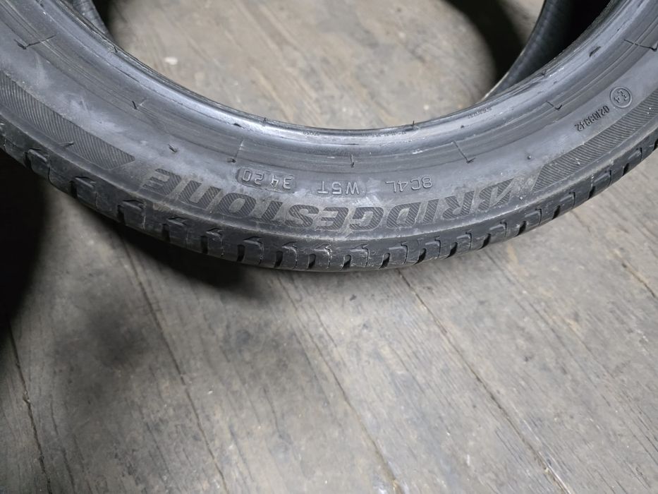 Anvelope 205 45 17 Bridgestone