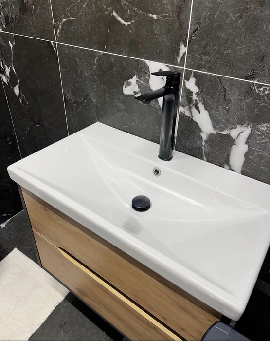 Раковина+тумба белая продам б/у