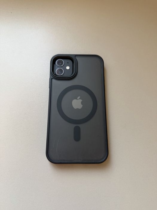 Продам айфон 11 128 Гб