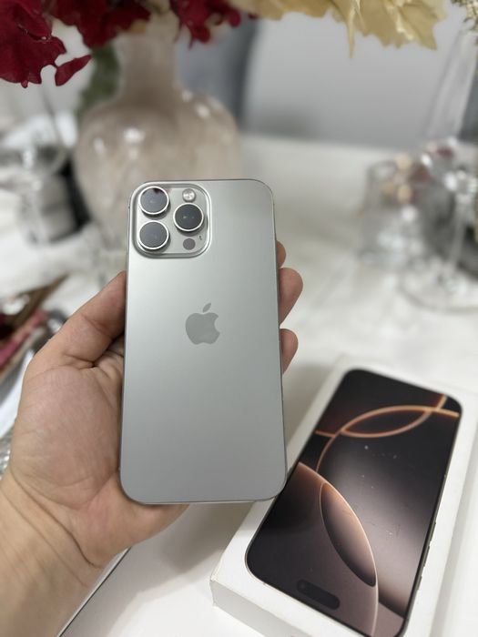 Iphone 16 Pro Max  256 Natural Titanium