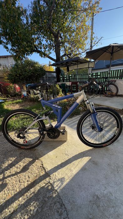 Bicicleta MTB recondiționată full