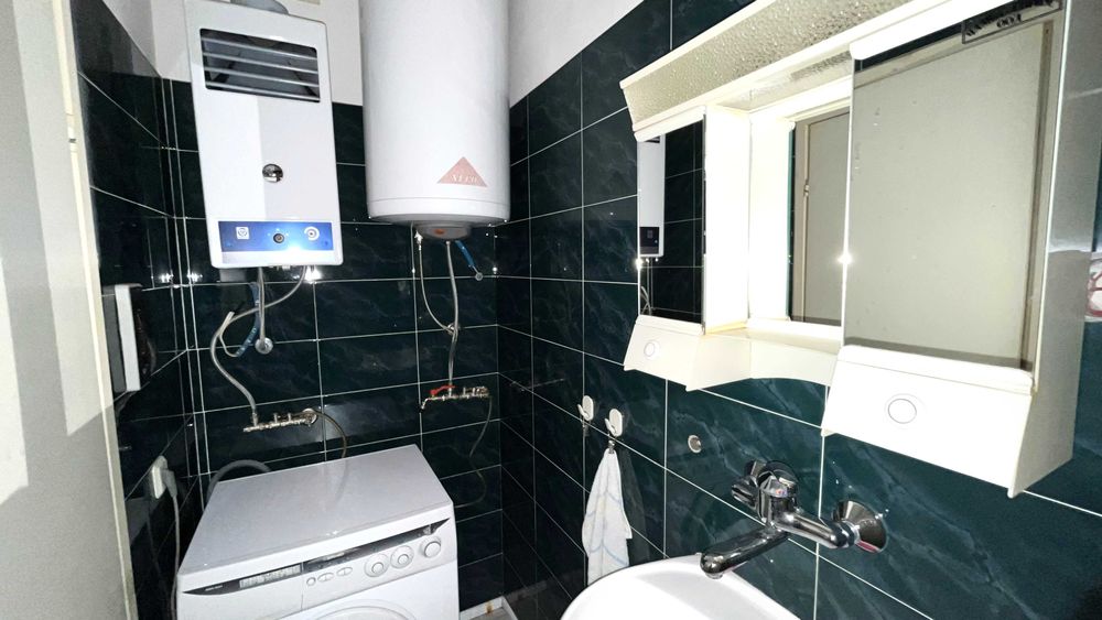 Продава се Тристаен апартамент в Габрово, Сирмани - 95 кв.м за 895 €/кв.м - Снимка #5