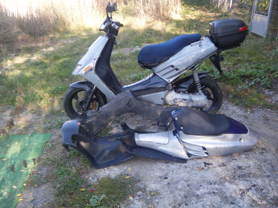 Vand scuter Aprilia 49 cc