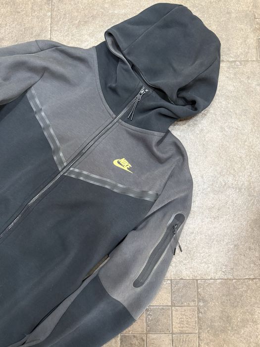 nike tech fleece горнище