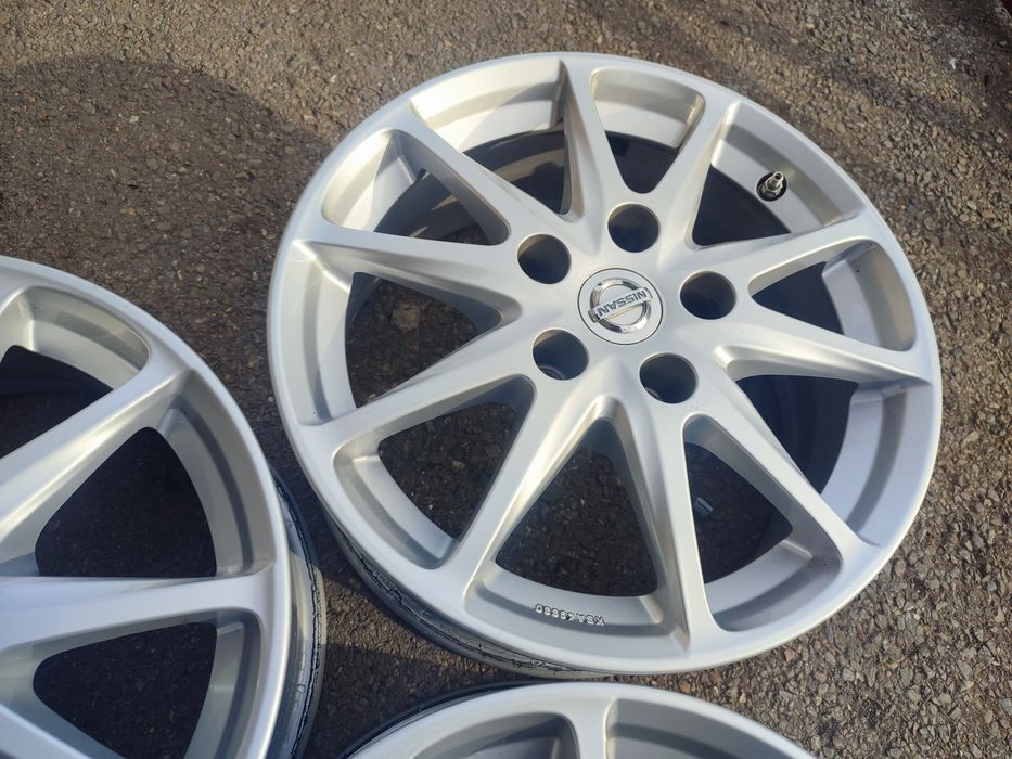 16" оригинални алуминиеви джанти за Nissan Leaf Qashqai...