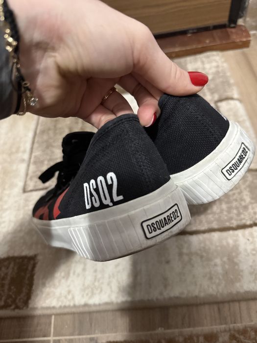 Tenesi dsquared barbati