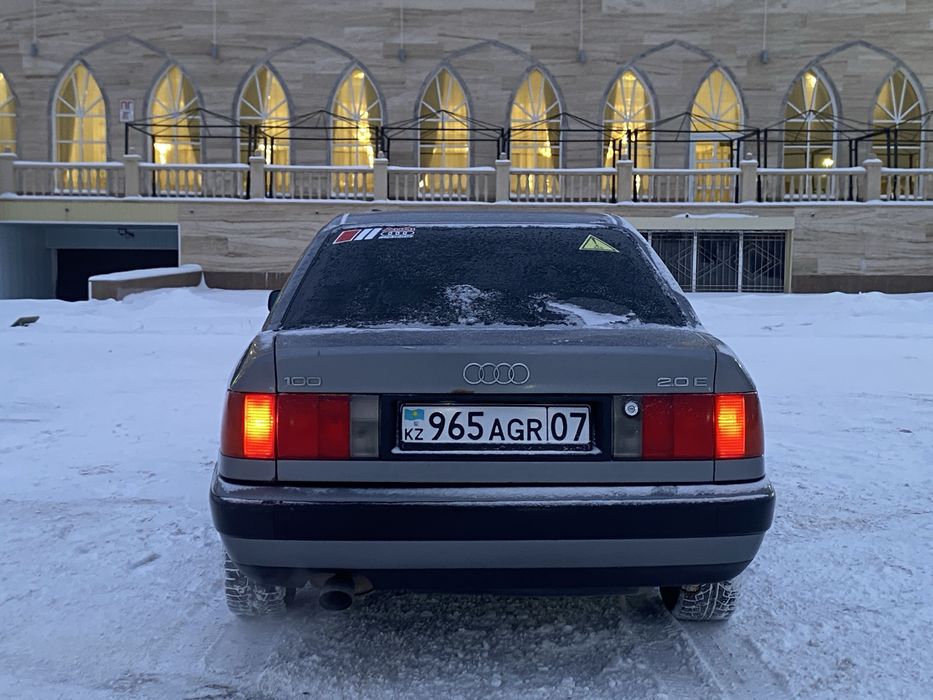 Продам ауди 100с4 торг есть