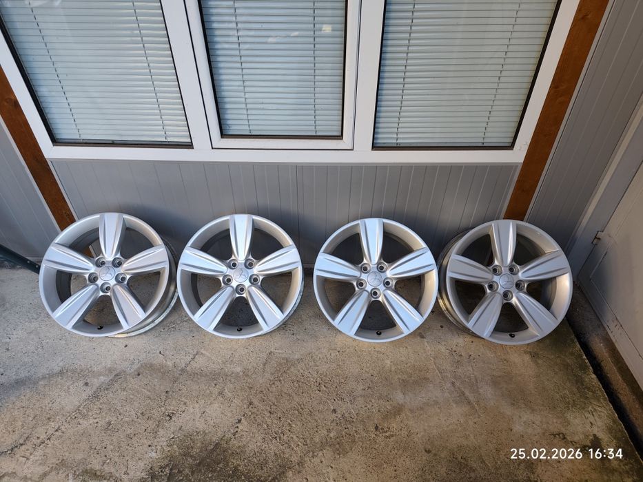 18/5/114,3-МИЦУБИШИ Оутлендър,ПЕЖО  4007,4008-перфектни